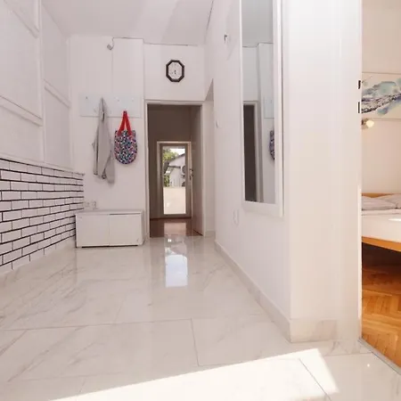 Apartman Deni