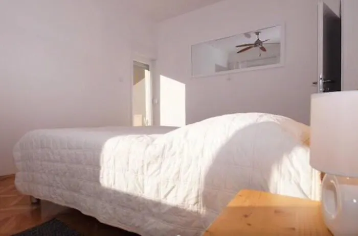 Deni Διαμέρισμα