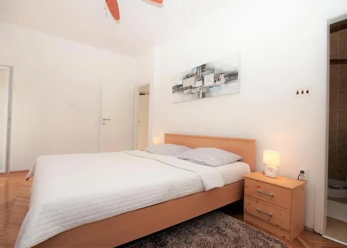 Διαμέρισμα Deni