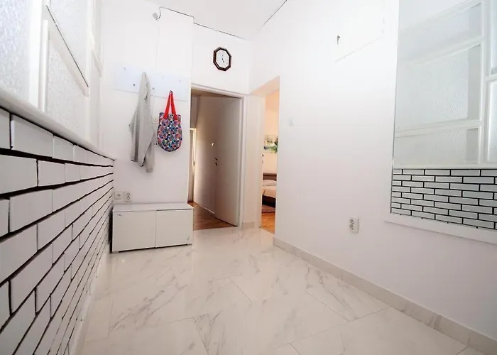 Διαμέρισμα Deni