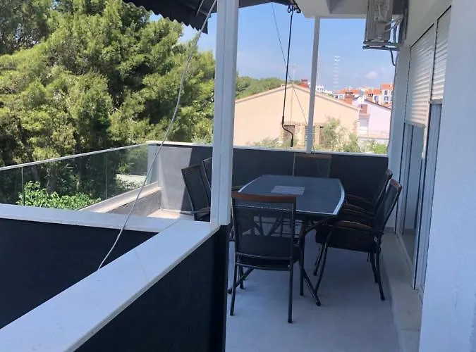 Deni Διαμέρισμα Πούλα